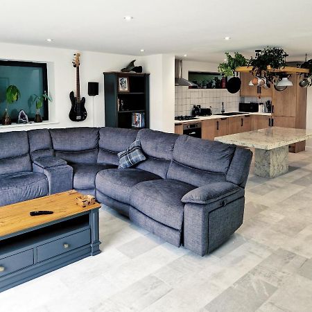 Town Location - 5 Min Walk To Beach - Dog Friendly New Quay Eksteriør bilde